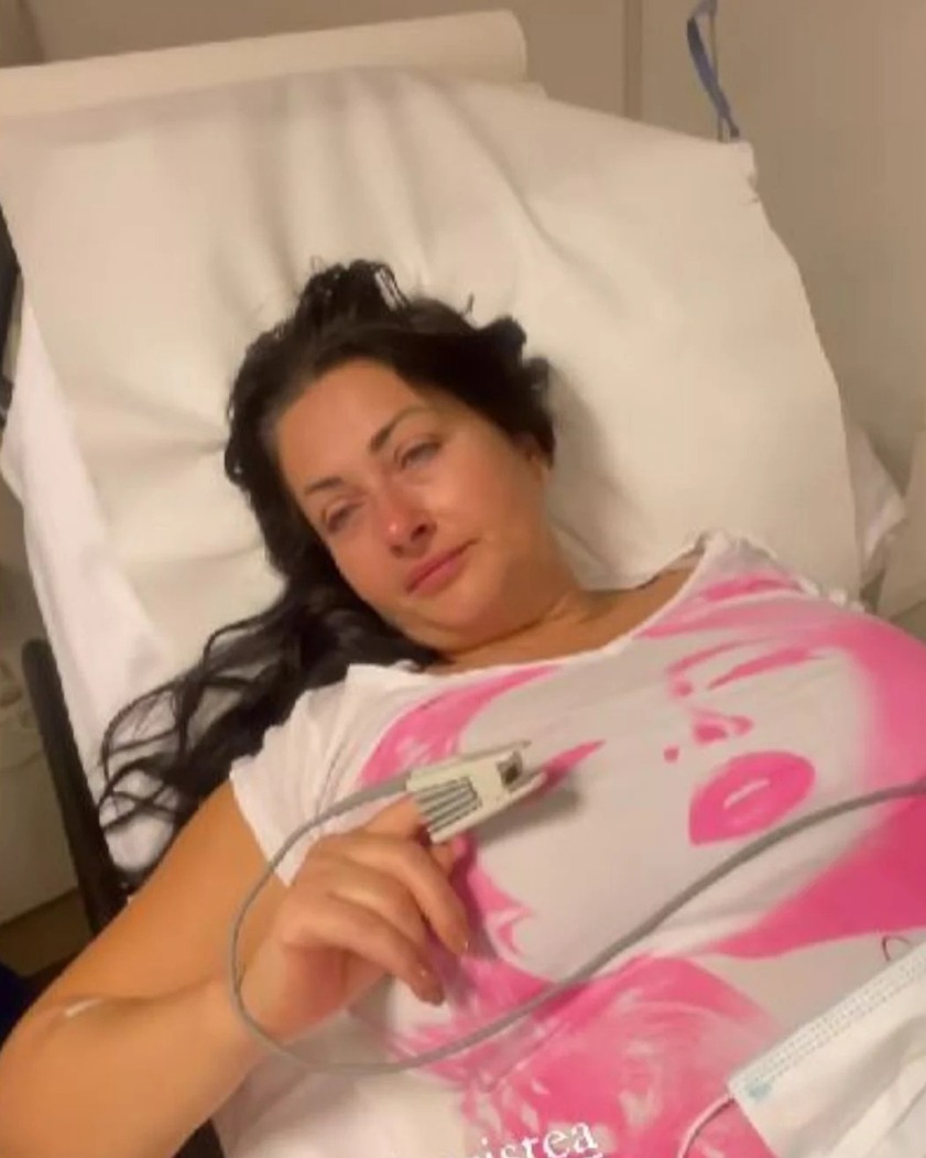 Ambulanța, chemată de urgență acasă la Gabriela Cristea. Prezentatoarea…