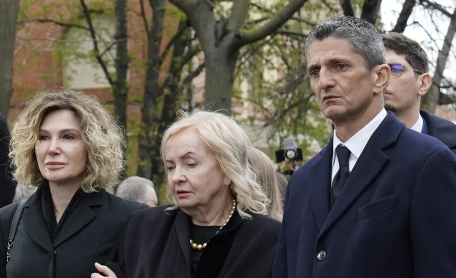 Discursul care a făcut biserica să amuțească: ce a spus Răzvan Lucescu la căpătâiul tatălui său