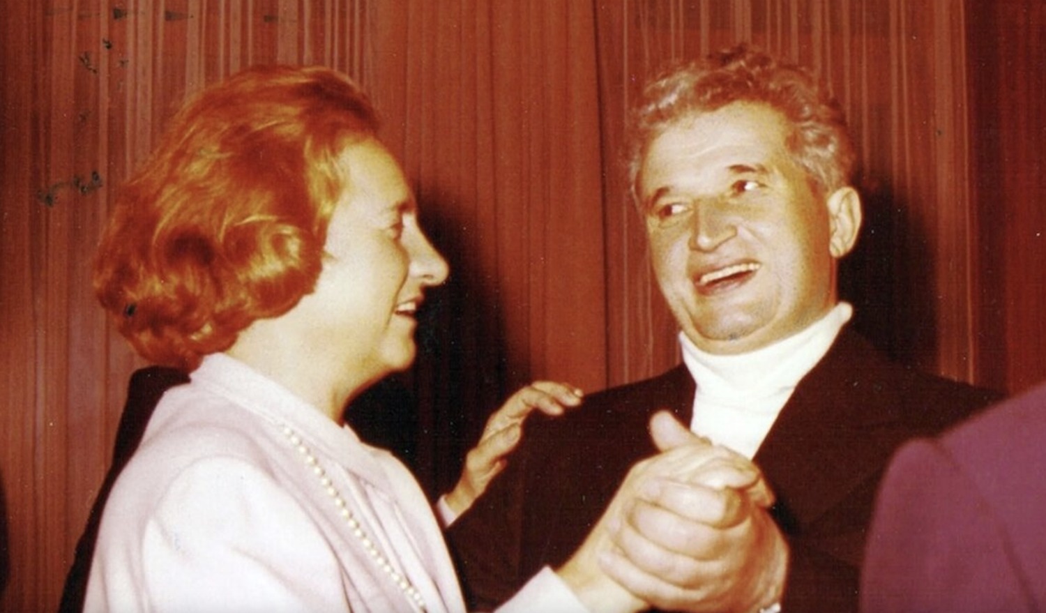Cum petreceau de Paște Nicolae și Elena Ceaușescu. Ritualuri bizare ținute ascunse de ochii lumii