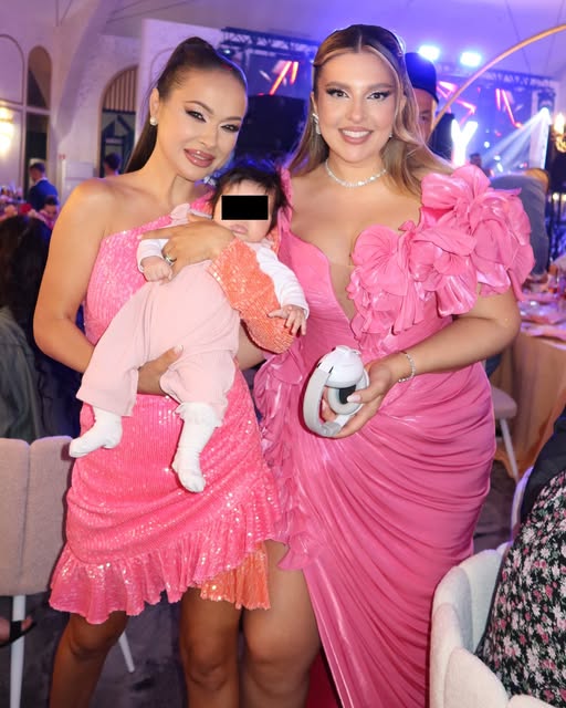 Vlăduța Lupău, gravidă pentru a treia oară?!  „Să vină o surioară pentru Iair și Isaia”