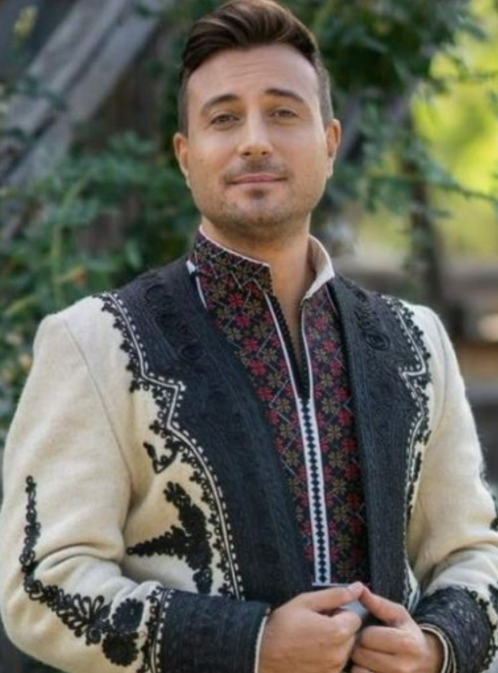 Valentin Sanfira nu s-a mai putut abține și a…