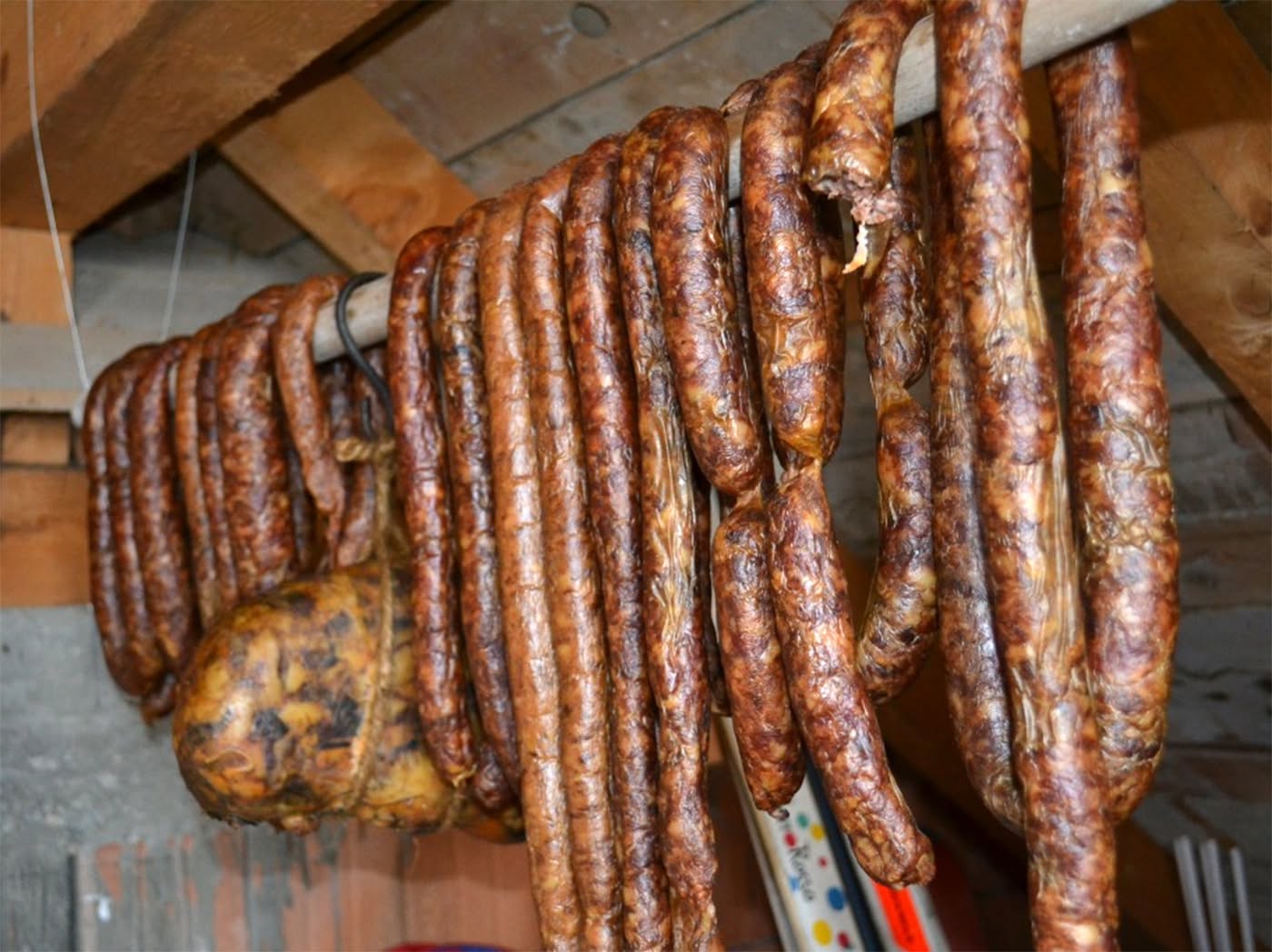 Clasament mondial: unde se află cârnații de Pleșcoi printre cele mai bune delicatese din lume