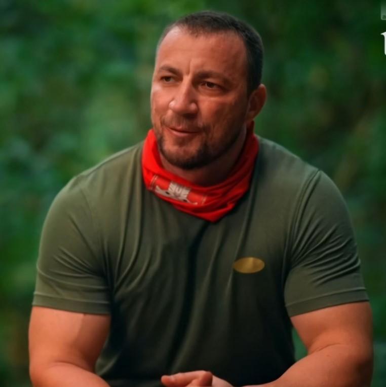 Cine este Georgiana, femeia discretă din spatele lui Marian Godină: soția de la Survivor România 2026 care i-a dăruit două fiice