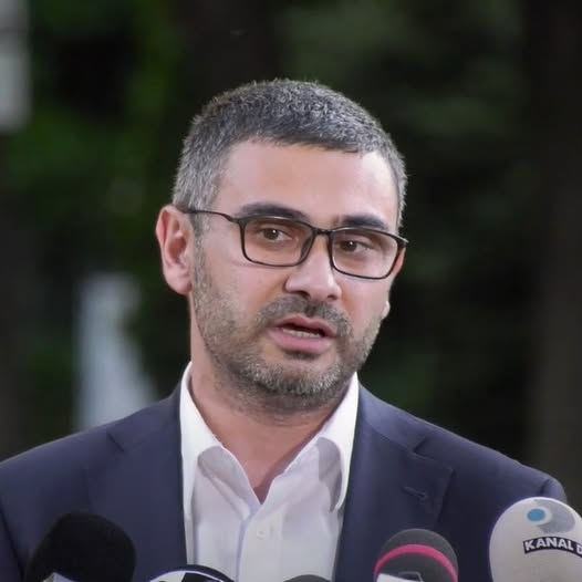 Schimbări importante la salarii! Florin Manole anunță majorarea salariului minim și reguli noi în sistemul de plată