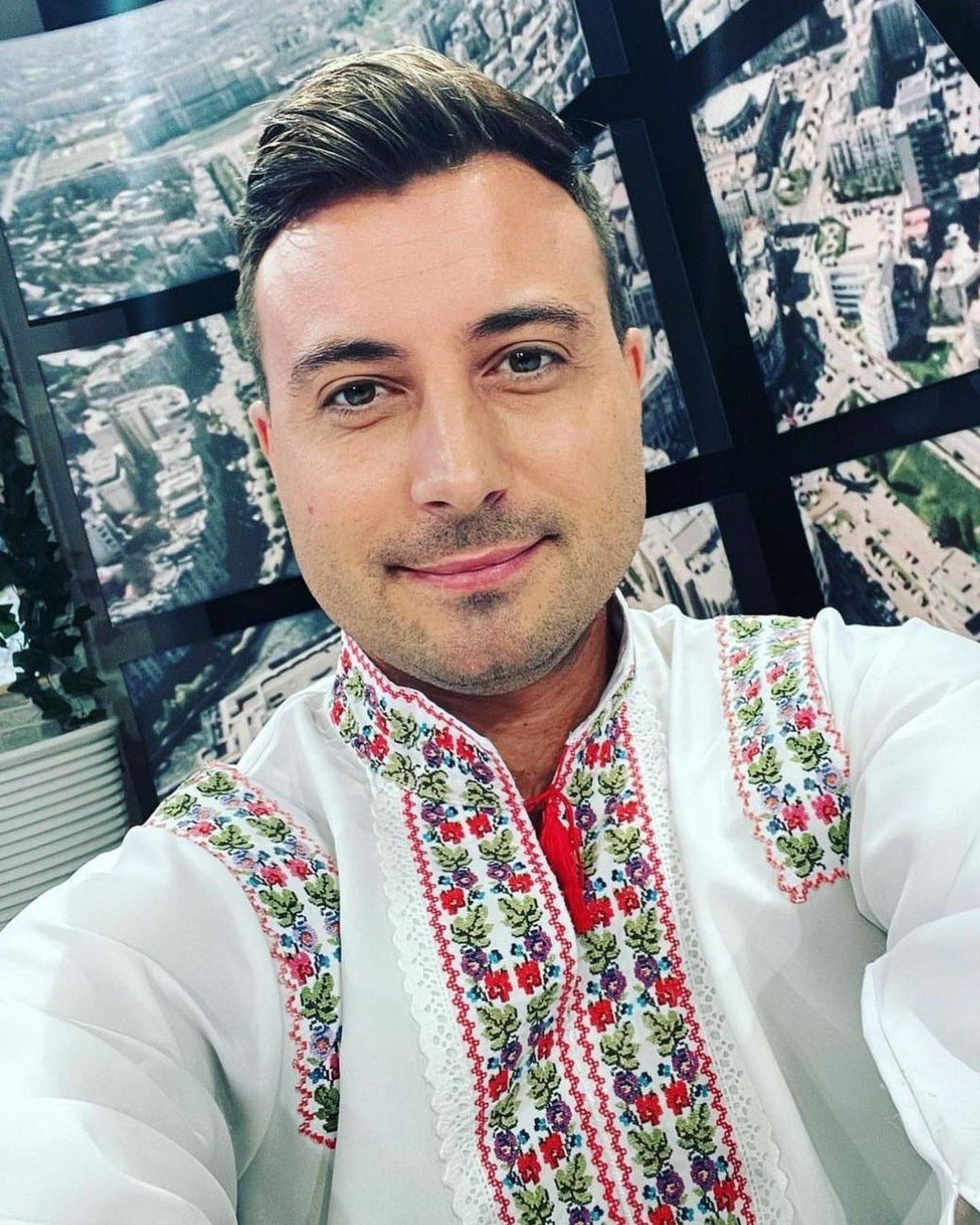 În sfârșit a vorbit după divorț! Valentin Sanfira a vrut să se știe de la el că…