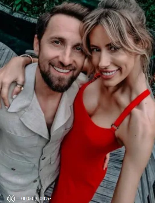 Gabriela Prisăcariu l-a lăsat mască pe Dani Oțil! Momentul banal care a stârnit hohote de râs: „M-am gândit că iau ceva de viță nobilă”