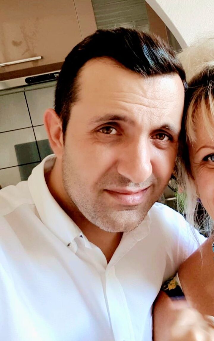 Prezentatorul TV Ioan Korpos, în doliu: „Mai bine de 25 de ani de noi. Am…