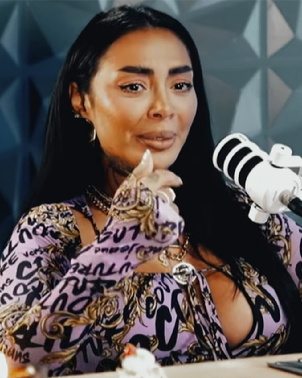 Naba Salem, beată la podcast-ul lui Bursucu’? „M-a lăsat și Ceanu”