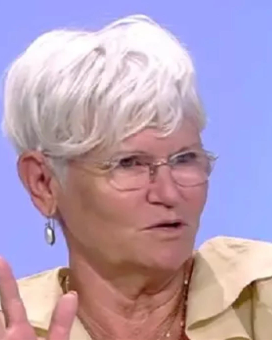 Ruptură dureroasă în familia Monicăi Tatoiu! Gestul care a schimbat totul: fiul ei a luat o decizie radicală