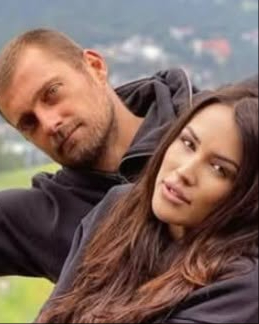 „Mamă, ce…” Informația momentului! S-a întâmplat în urmă cu doar câteva ore și au ieșit la iveală toate detaliile despre Gabi Tamaș și soția lui