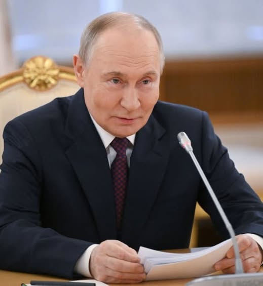 Vladimir Putin cere României să îi dea…