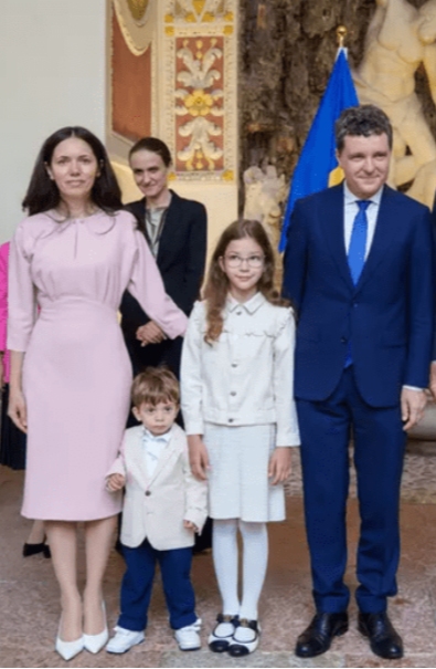 Surprinsă pe ascuns! Cum a fost văzută Mirabela Grădinaru alături de fiica ei, într-o ipostază complet neașteptată. Detaliul care i-a uimit pe toți