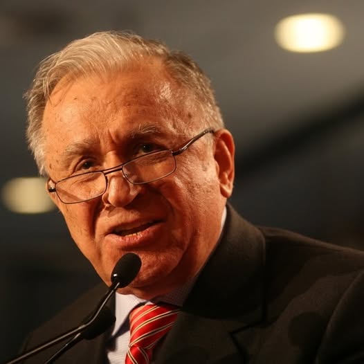 Dumnezeule! S-a stins o figură importantă din umbra puterii, apropiată de Ion Iliescu