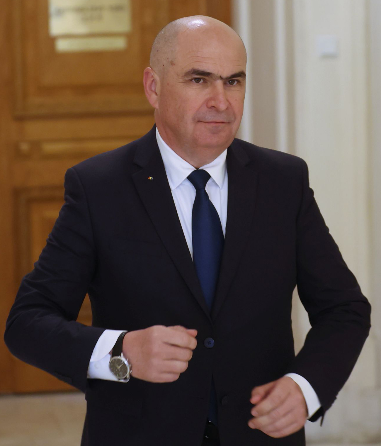 Declarații care au aprins spiritele! Ilie Bolojan rupe tăcerea și lansează acuzații dure, iar anunțul despre taxe și TVA stârnește reacții în lanț