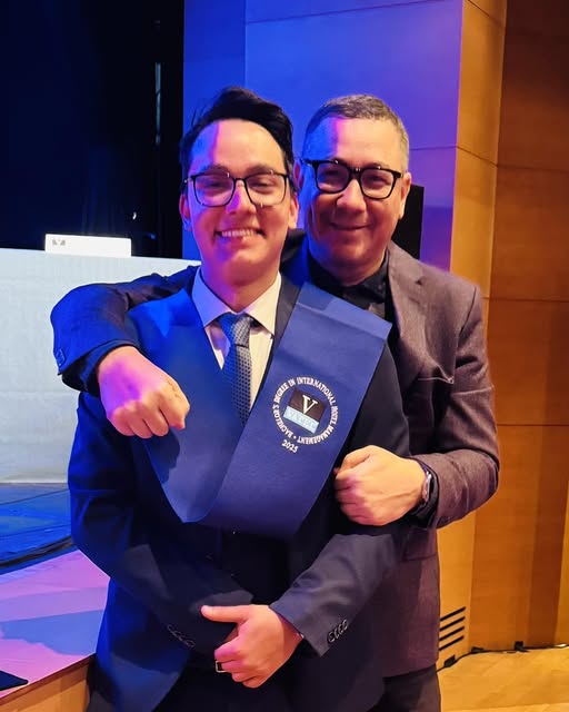 Mesajul care a lăsat-o fără cuvinte pe Daciana Sârbu!  Ce i-a transmis fiul lui Victor Ponta în direct: „Nu știu decât…”