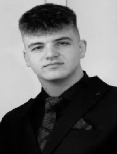 Un tânăr de doar 19 ani și-a pierdut viața după ce a căzut cu motocicleta într-o râpă din Munții Bârgăului