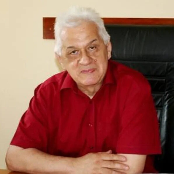 Ce avere are tatăl lui Sorin Grindeanu! Proprietățile, veniturile lunare și moștenirea importantă primită de soția sa