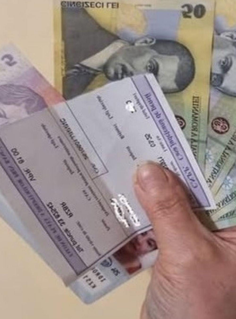 Decizie importantă pentru milioane de pensionari! Ce se întâmplă cu pensiile mici în perioada următoare