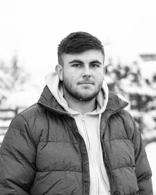 Destin frânt prea devreme! Vasile, un tânăr de 21 de ani, a fost găsit fără viață în locuința bunicilor