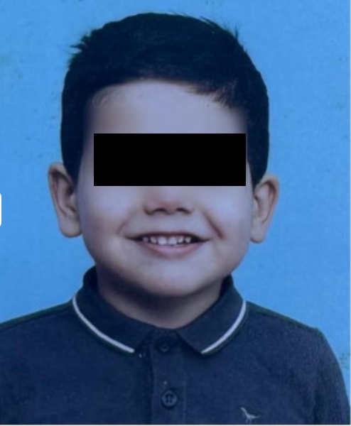 Nicolas este copilul de 4 ani care și-a pierdut viața într-o acumulare de apă, după ce a dispărut de lângă familie