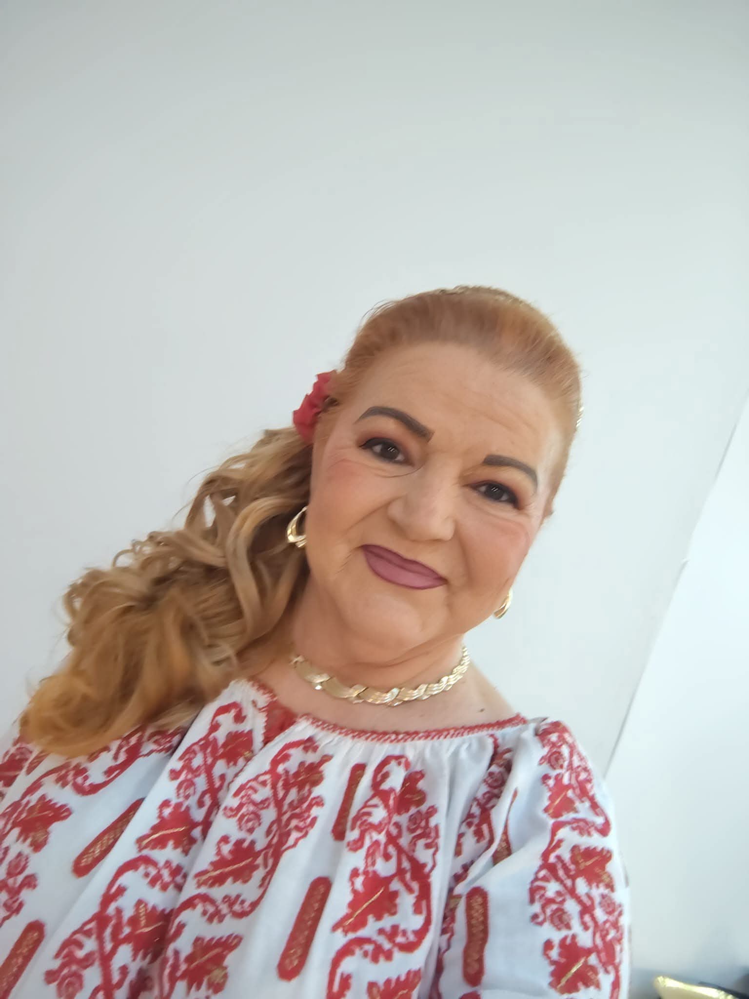 E adevărat! Maria Cârneci…