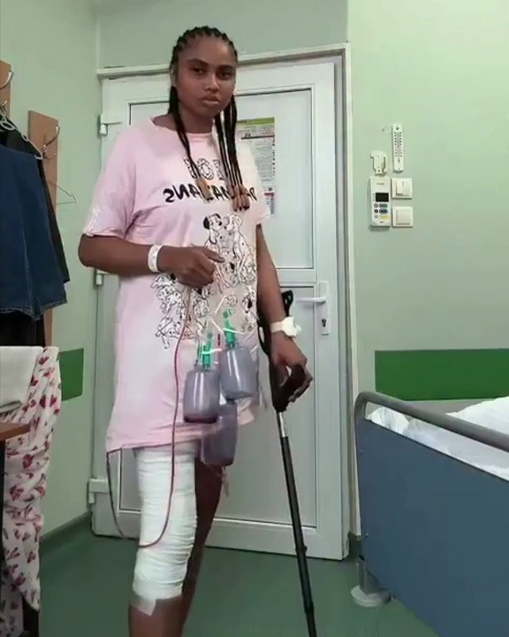 Laurette, din nou pe masa de operație! Lupta care pare fără sfârșit după intervenția ce i-a schimbat viața