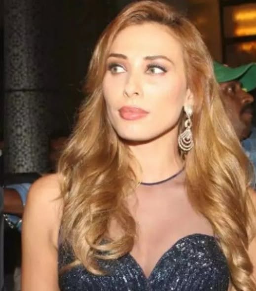Iulia Vântur, în doliu! Vedeta a făcut cumplitul anunț în mediul online: „Așa îți vom păstra amintirea…