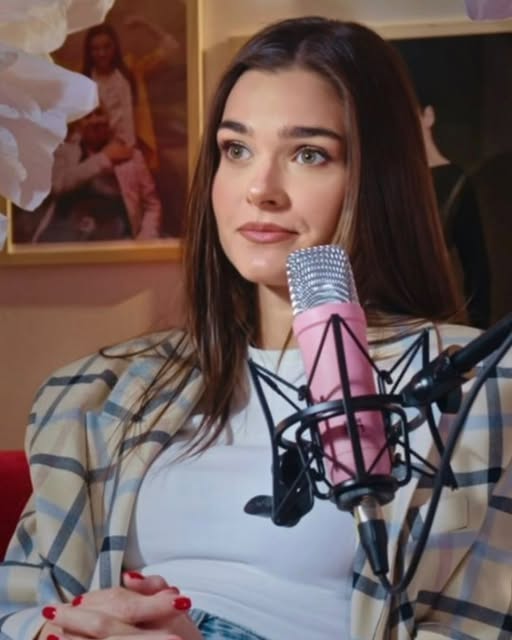 Theo Rose și-a pus fanii pe jar! Mesajul despre divorț care a stârnit un val de reacții în mediul online