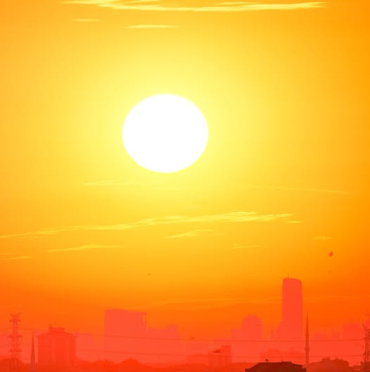 Europa, sufocată de temperaturi record! Cel puțin 40 de persoane au murit încercând să…