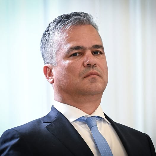 Zi crucială pentru Guvernul Veștea.