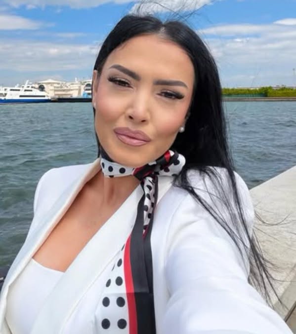 Cum a fost surprinsă Andreea Mantea alături de concurentele „Casa iubirii”?! Fanii au lăsat mii de..