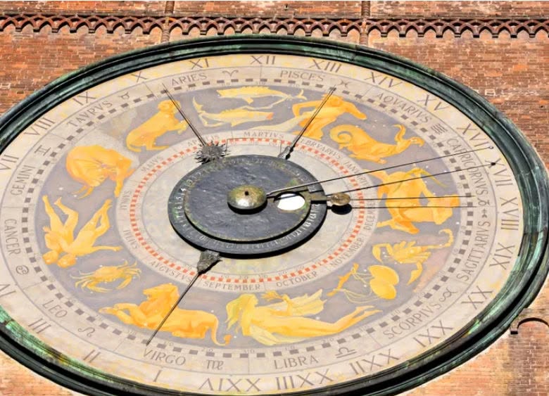 Cinci zodii care pot avea parte de schimbări financiare importante până în toamna lui 2026. Ce spun astrele