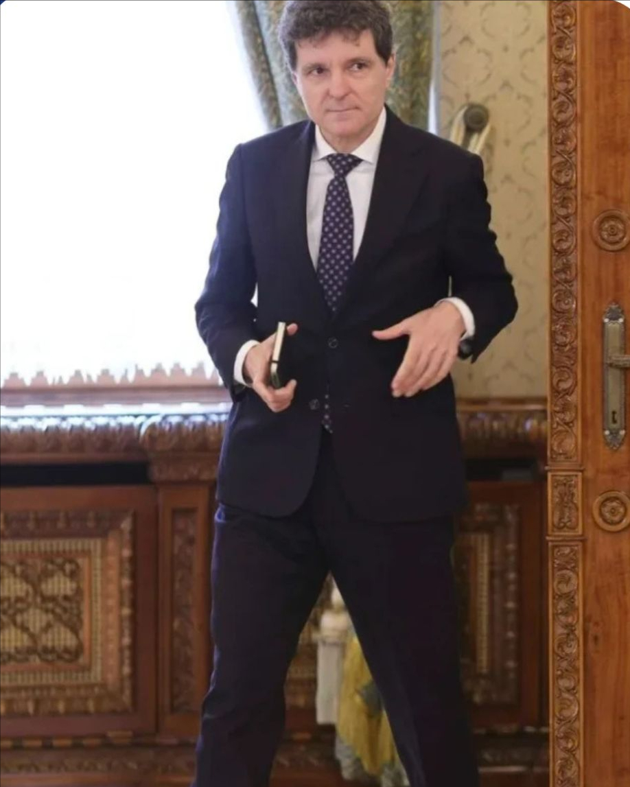 Mutarea-surpriză pregătită de Nicușor Dan, în negocierile cu liderii PSD, PNL, USR și UDMR! Varianta de premier care prinde contur