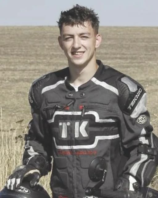 Cosmin, un tânăr student din Iași, a murit în timp ce dormea lângă iubita lui…