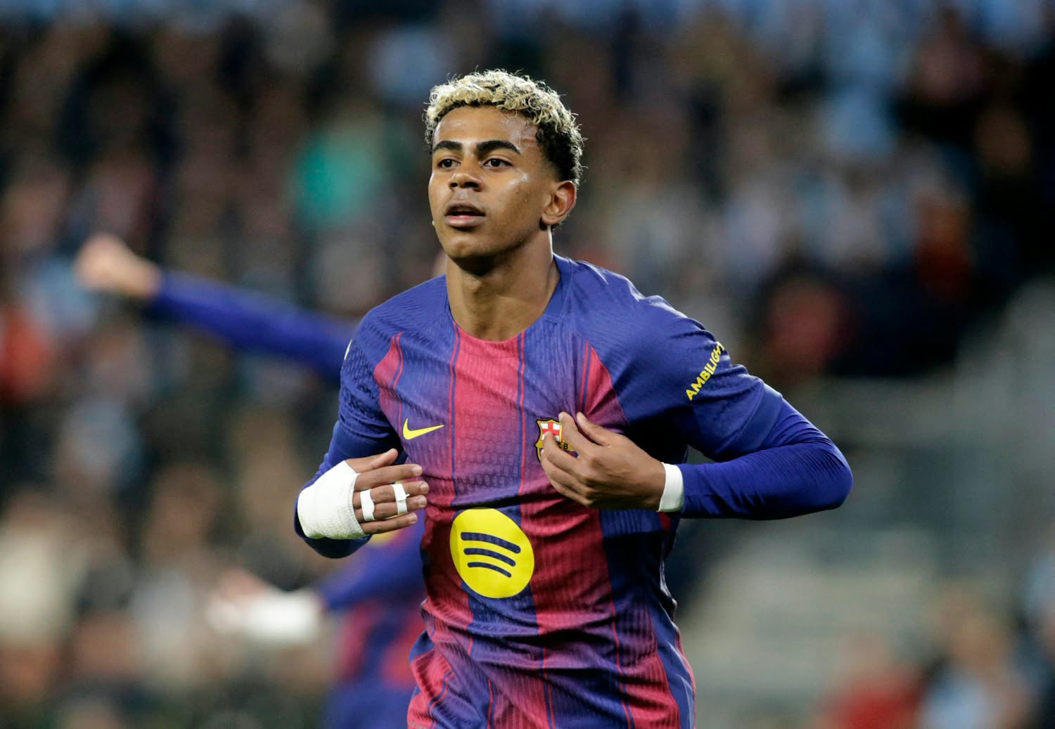 Ce studii are, de fapt, Lamine Yamal. Cum reușește starul Barcelonei să îmbine școala cu fotbalul de performanță