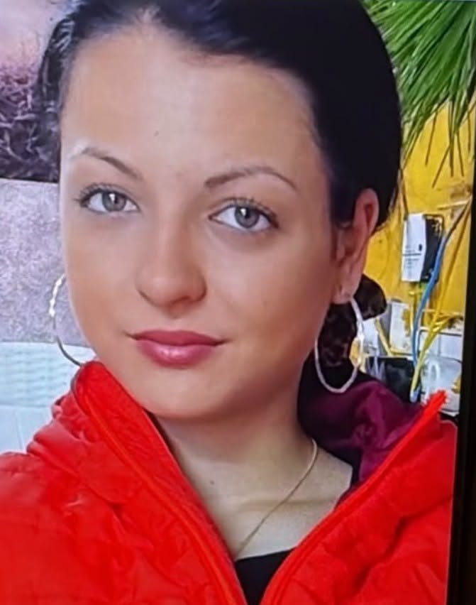 Moise Cristina, o minoră de 15 ani, dată dispărută în Argeș. A plecat de acasă și nu s-a mai întors