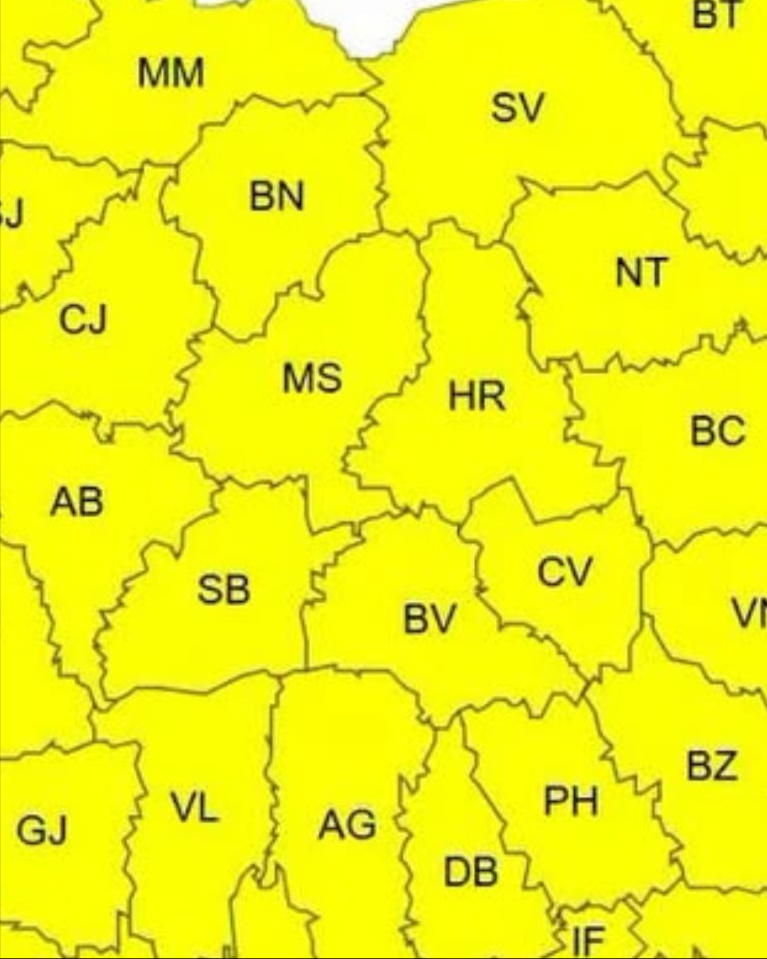 Meteorologii au emis noi avertizări după furtunile violente care au lovit România