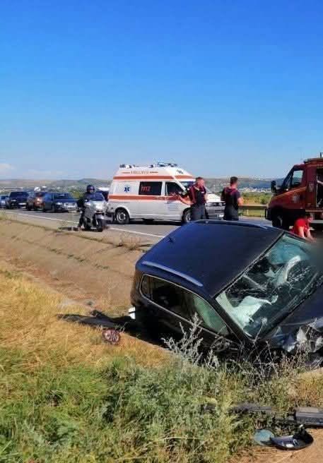 Durere fără margini după accidentul din Cluj. O fetiță de 9 ani și-a pierdut viața după impactul cu un cap de pod