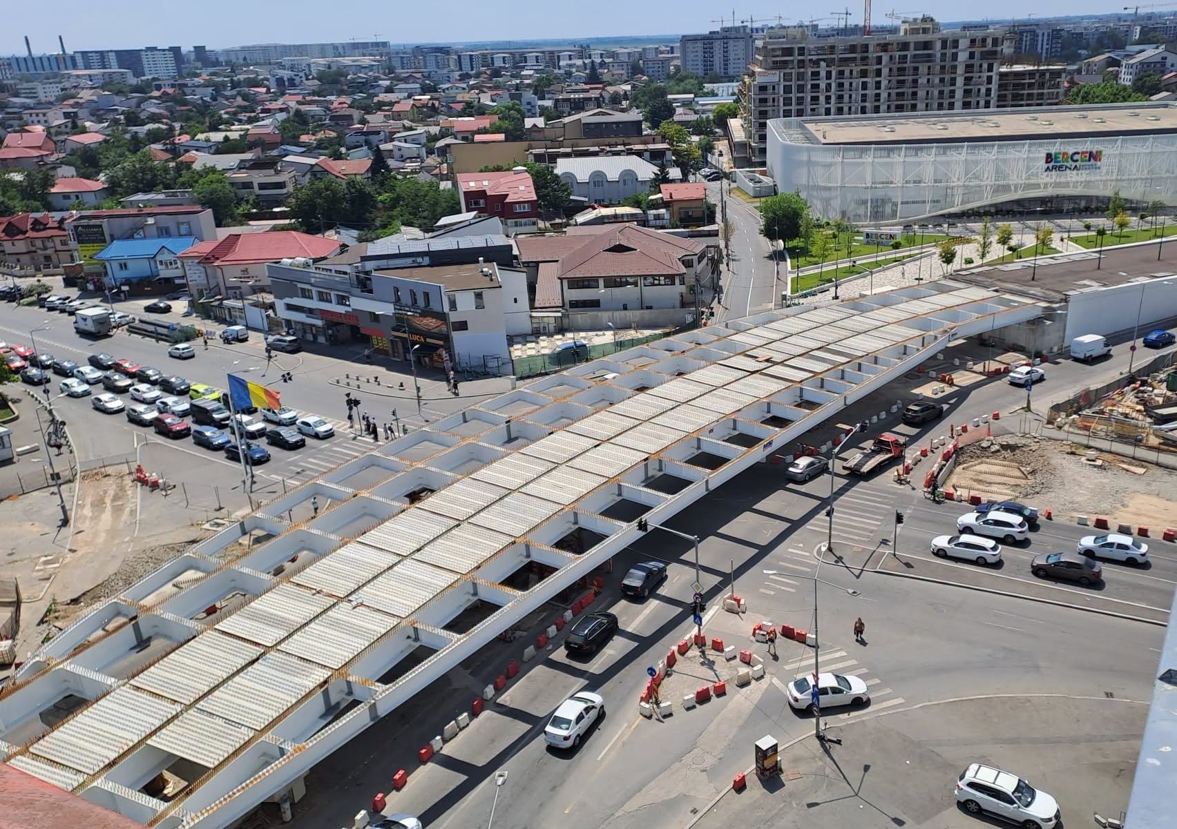 Pasajul Apărătorii Patriei prinde contur. Cum arată lucrarea filmată de sus și când ar urma să fie deschisă circulației